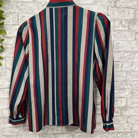 VINTAGE Wayne‎ Rogers button down women’s size S striped colorful - Picture 3 of 5